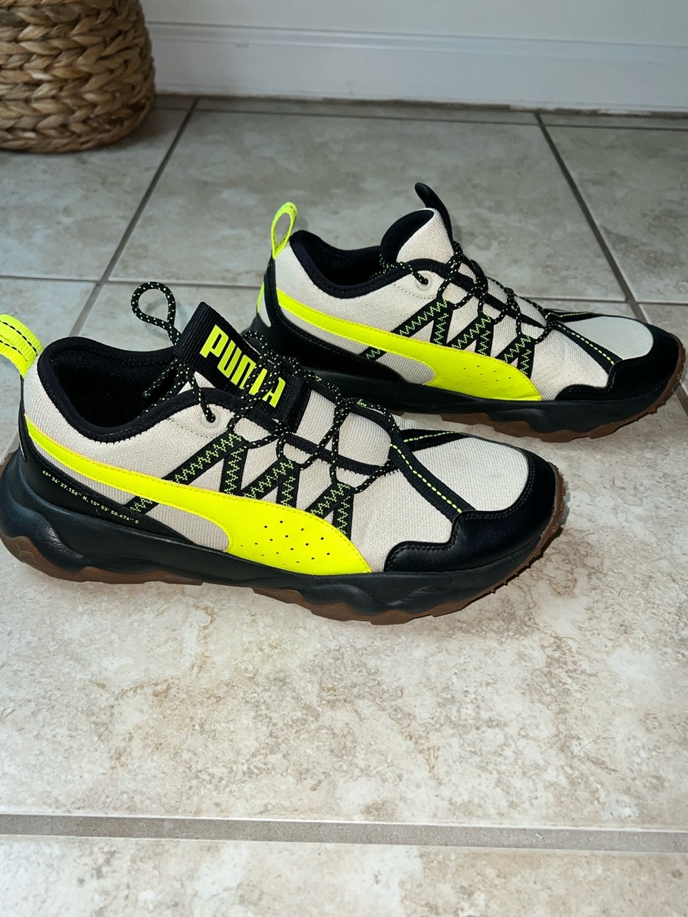New Puma Ember Trail Shoes Black Tan Yellow Mens Us 9.5 Hiking Running 193130-01 View 3